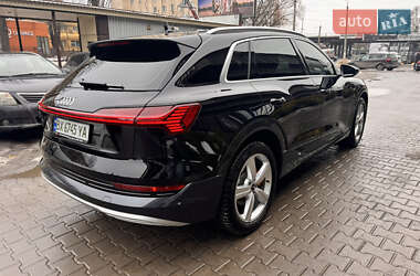 Внедорожник / Кроссовер Audi e-tron 2022 в Хмельницком