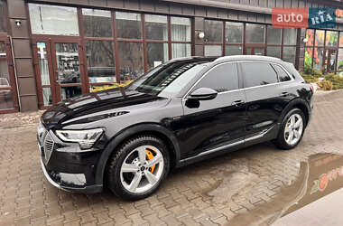 Внедорожник / Кроссовер Audi e-tron 2022 в Хмельницком