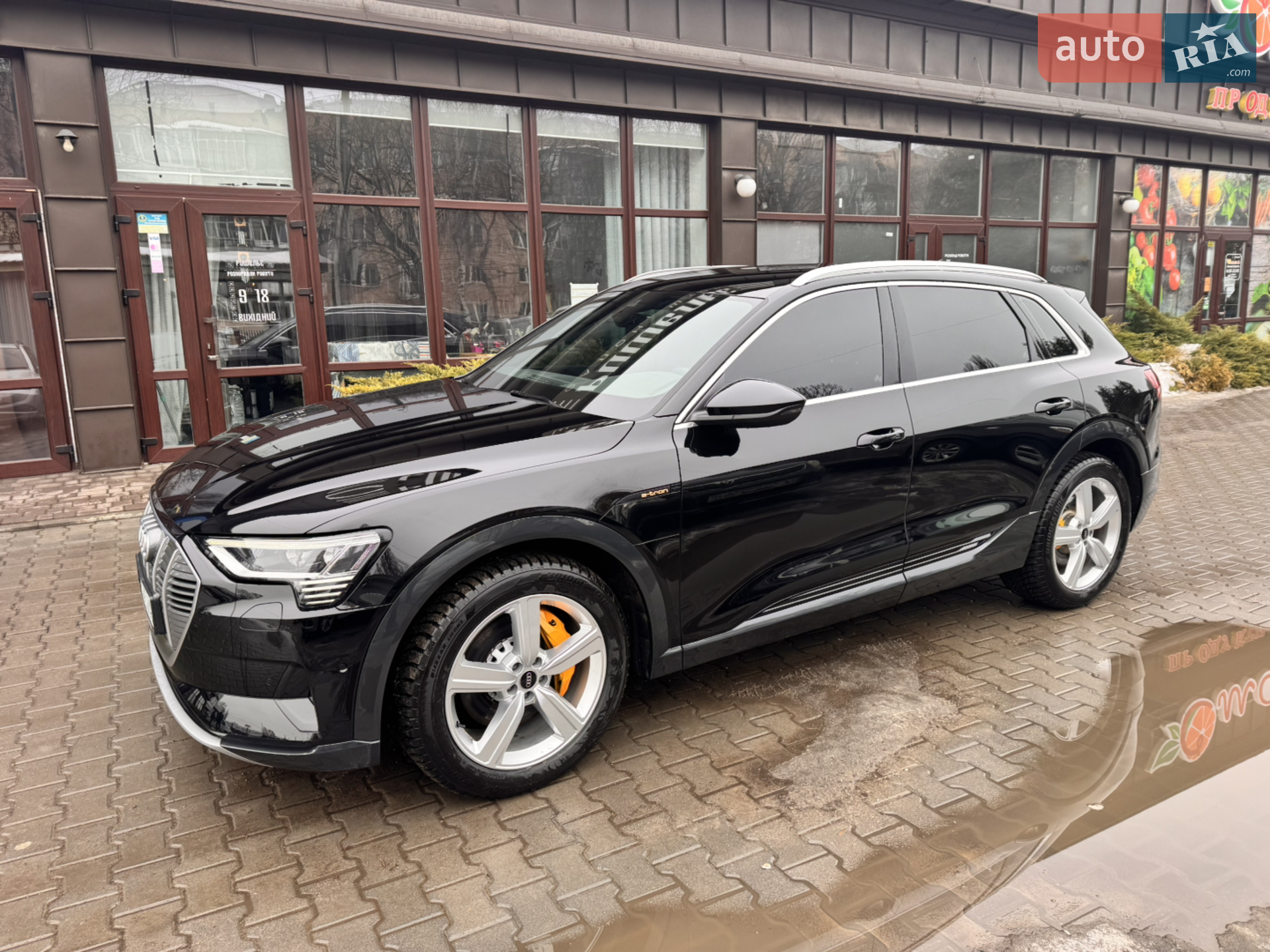 2022 Audi e-tron - мініатюра 8