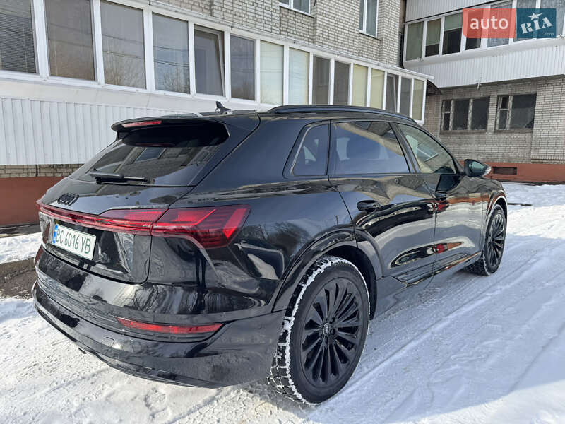 Внедорожник / Кроссовер Audi e-tron 2019 в Львове