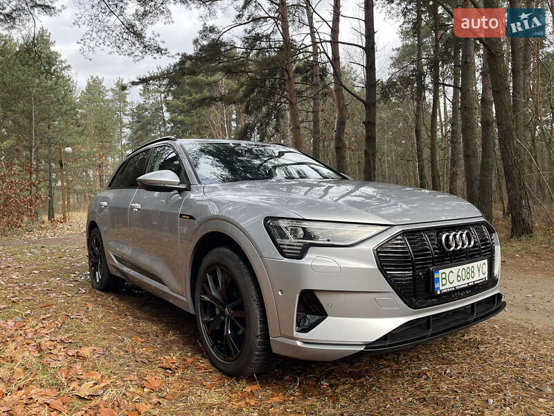 Позашляховик / Кросовер Audi e-tron 2020 в Львові фото 4 Позашляховик / Кросовер Audi e-tron 2020 в Львові