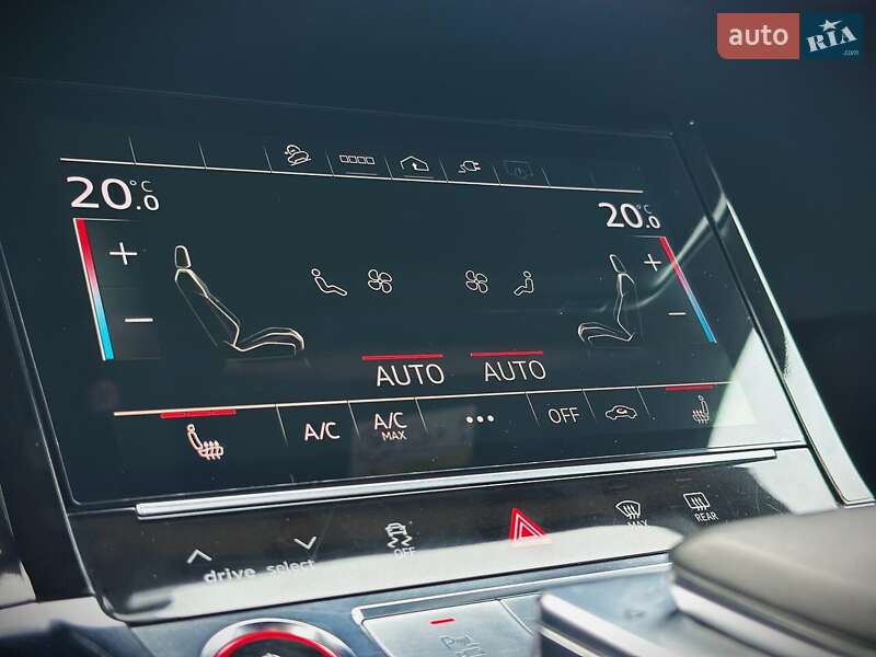 Позашляховик / Кросовер Audi e-tron 2021 в Києві фото 45 Позашляховик / Кросовер Audi e-tron 2021 в Києві