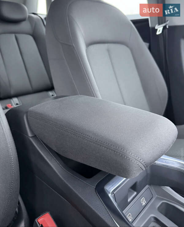 Внедорожник / Кроссовер Audi e-tron 2020 в Киеве