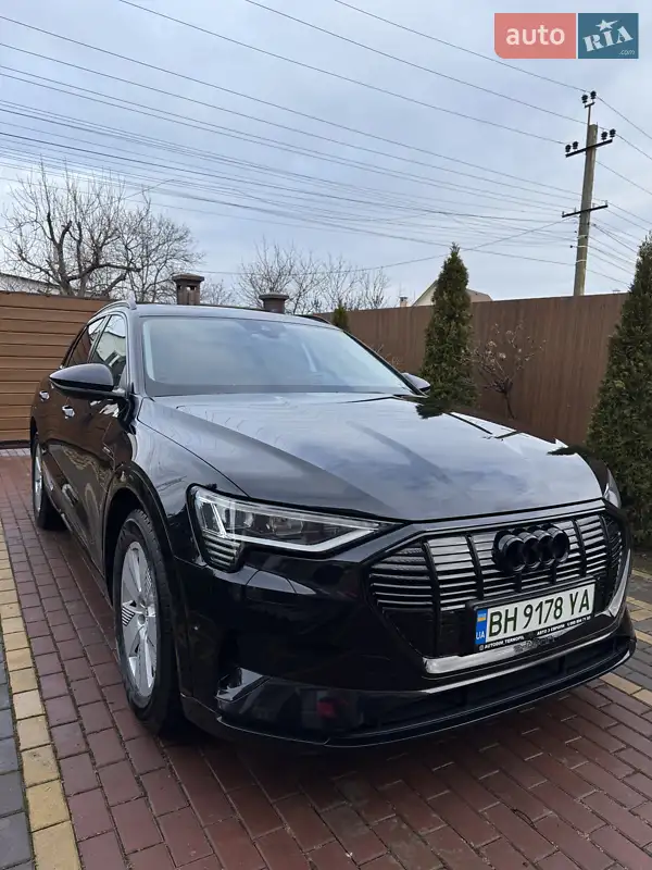 Audi e-tron 2020