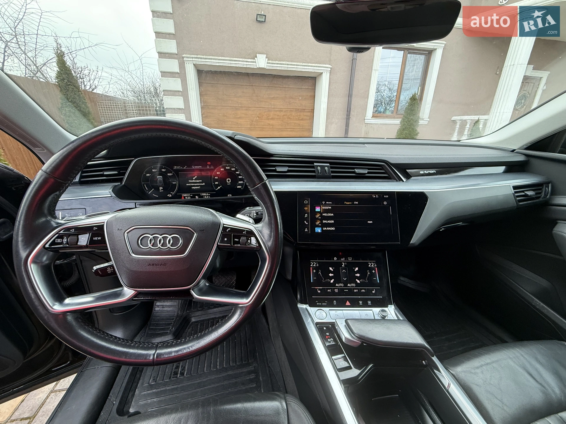2020 Audi e-tron - мініатюра 5