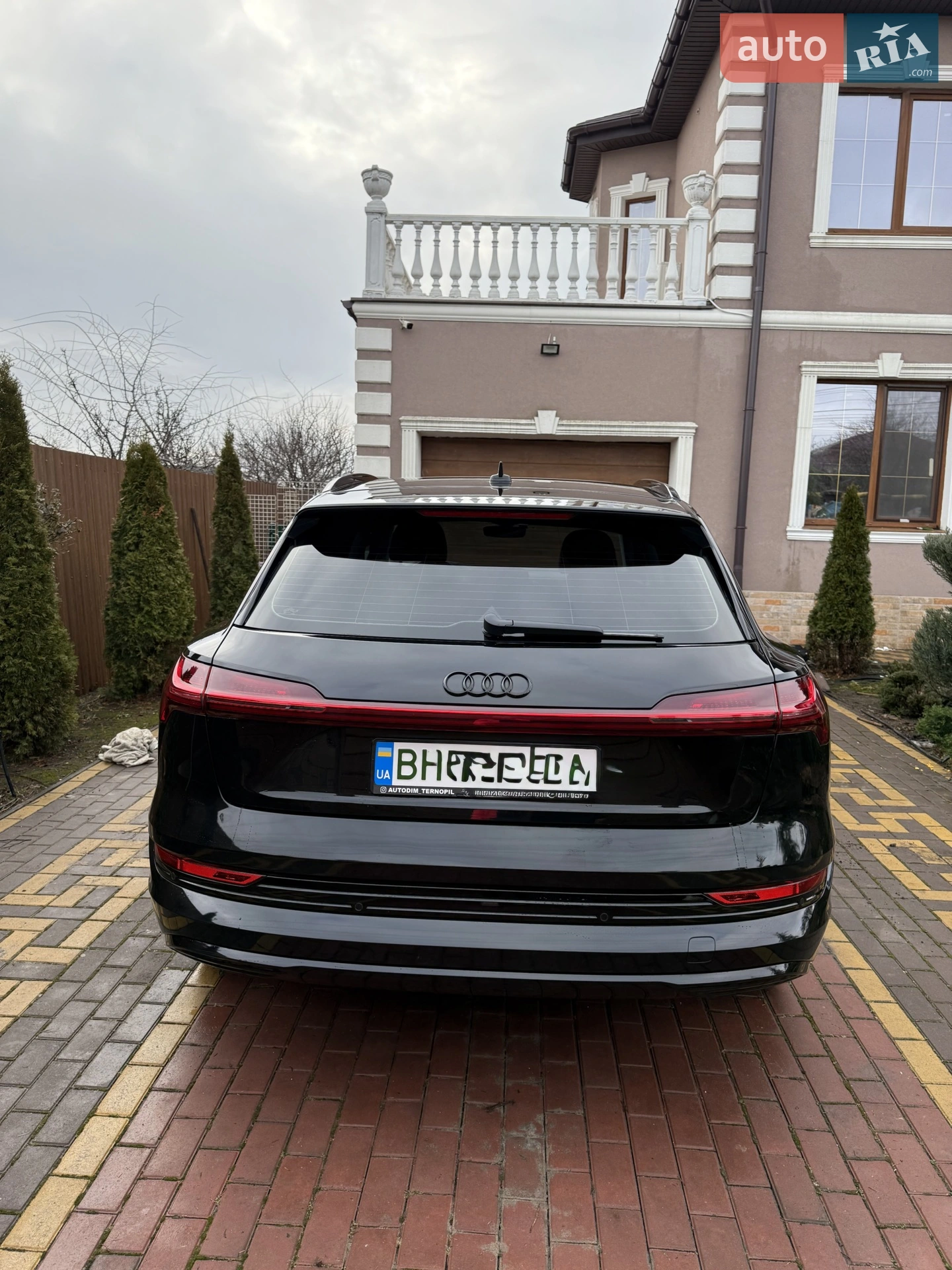 2020 Audi e-tron - мініатюра 6
