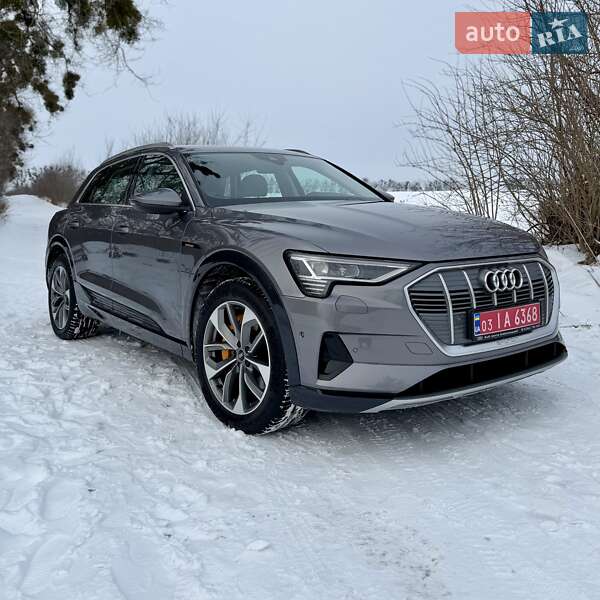Audi e-tron 2021