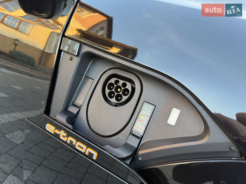 Позашляховик / Кросовер Audi e-tron 2019 в Трускавці фото 18 Позашляховик / Кросовер Audi e-tron 2019 в Трускавці