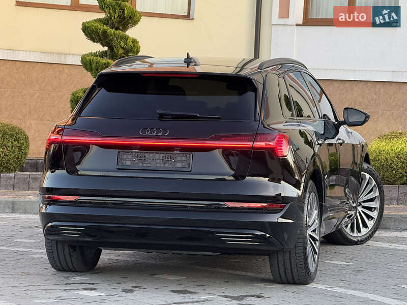Позашляховик / Кросовер Audi e-tron 2019 в Трускавці фото 51 Позашляховик / Кросовер Audi e-tron 2019 в Трускавці