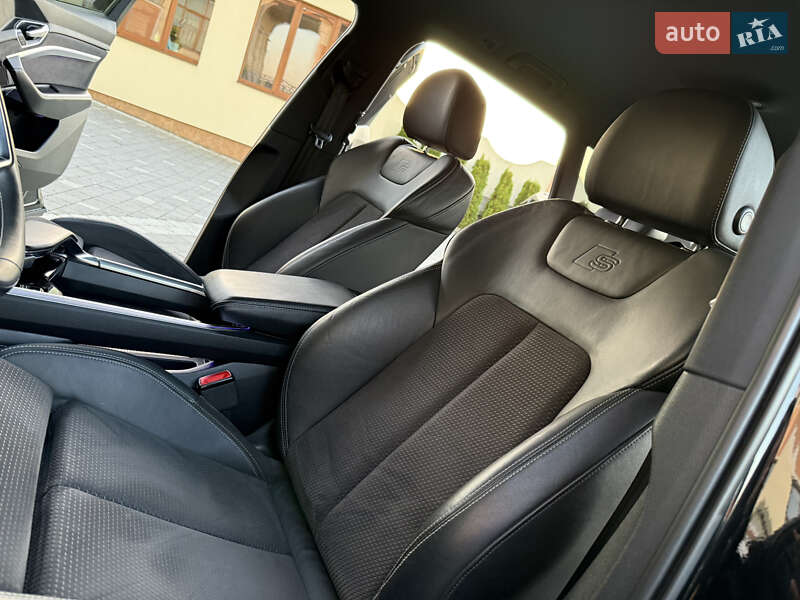 Позашляховик / Кросовер Audi e-tron 2019 в Трускавці фото 67 Позашляховик / Кросовер Audi e-tron 2019 в Трускавці