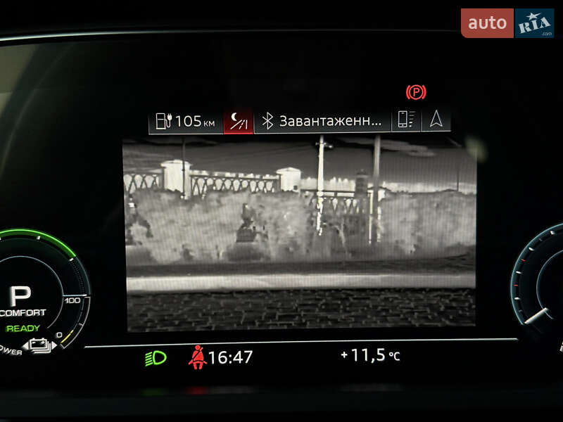 Позашляховик / Кросовер Audi e-tron 2019 в Трускавці фото 102 Позашляховик / Кросовер Audi e-tron 2019 в Трускавці