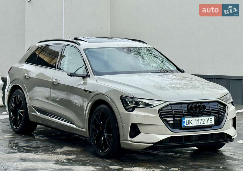 Внедорожник / Кроссовер Audi e-tron 2018 в Ровно фото 20 Внедорожник / Кроссовер Audi e-tron 2018 в Ровно