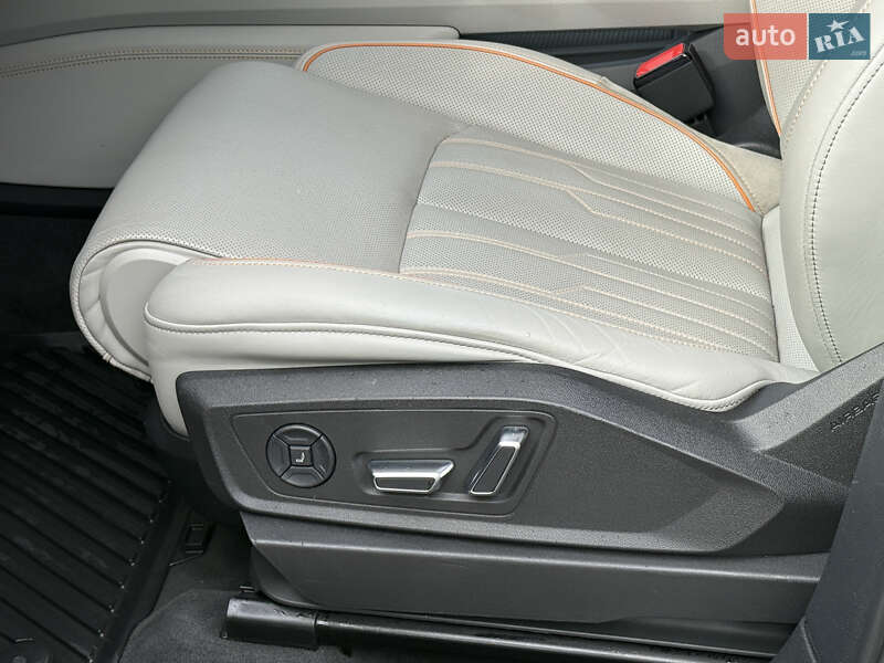 Внедорожник / Кроссовер Audi e-tron 2018 в Ровно фото 118 Внедорожник / Кроссовер Audi e-tron 2018 в Ровно