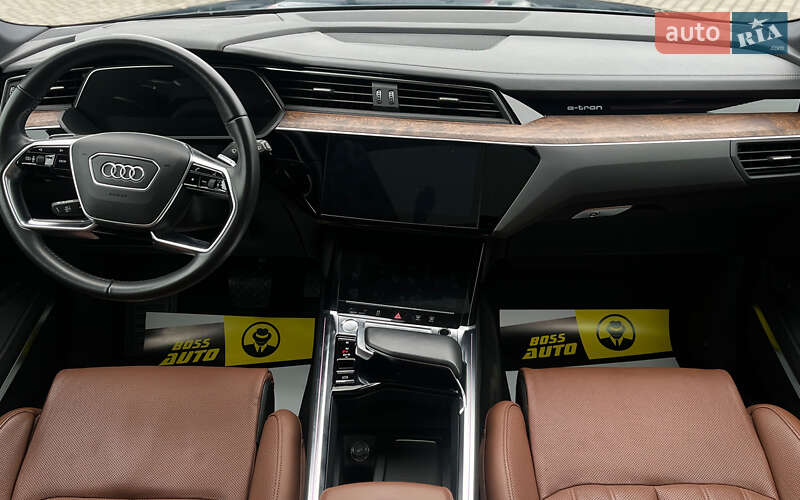 Внедорожник / Кроссовер Audi e-tron 2019 в Мукачево