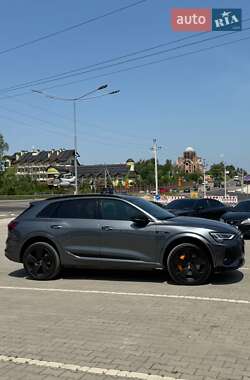 Позашляховик / Кросовер Audi e-tron 2019 в Львові