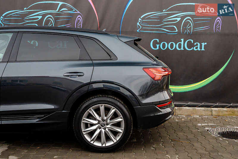 Внедорожник / Кроссовер Audi e-tron 2020 в Луцке фото 6 Внедорожник / Кроссовер Audi e-tron 2020 в Луцке