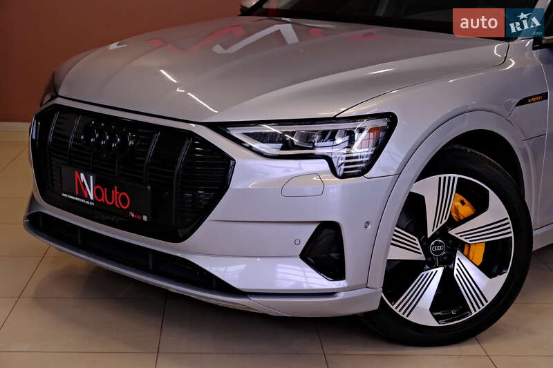 Внедорожник / Кроссовер Audi e-tron 2022 в Одессе