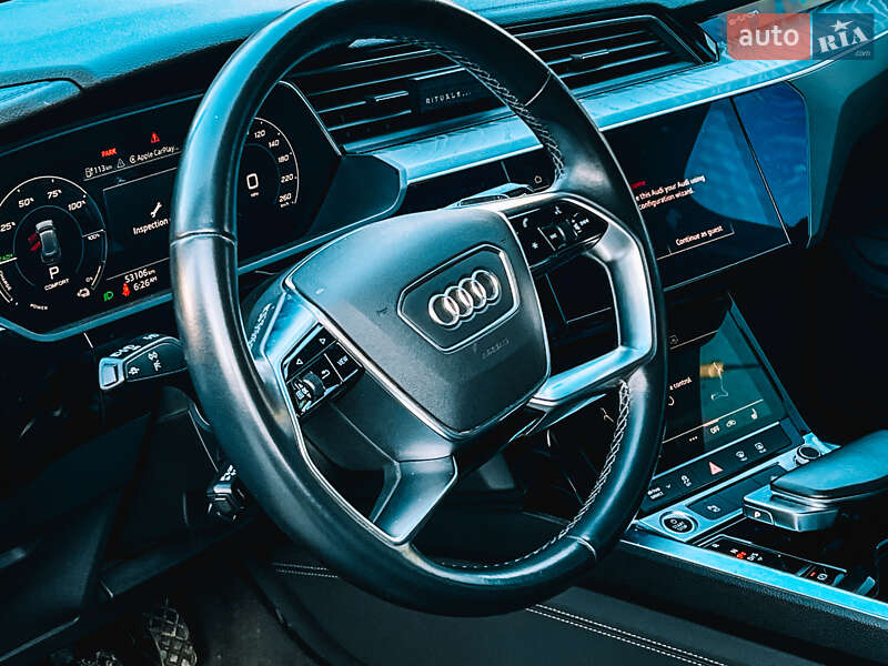 Внедорожник / Кроссовер Audi e-tron 2022 в Самборе фото 23 Внедорожник / Кроссовер Audi e-tron 2022 в Самборе