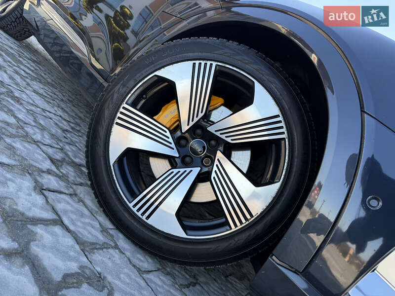 Позашляховик / Кросовер Audi e-tron 2018 в Трускавці фото 12 Позашляховик / Кросовер Audi e-tron 2018 в Трускавці