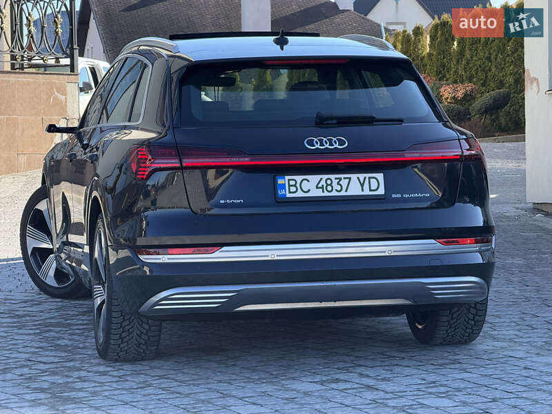Позашляховик / Кросовер Audi e-tron 2018 в Трускавці фото 32 Позашляховик / Кросовер Audi e-tron 2018 в Трускавці