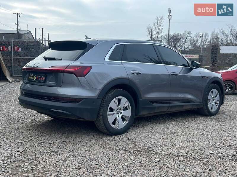 Позашляховик / Кросовер Audi e-tron 2020 в Одесі