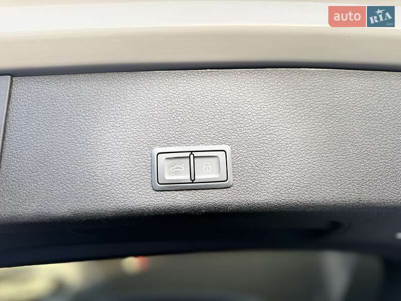 Позашляховик / Кросовер Audi e-tron 2019 в Львові фото 25 Позашляховик / Кросовер Audi e-tron 2019 в Львові