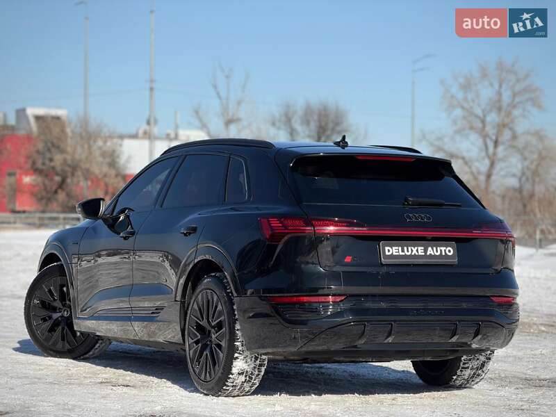 Внедорожник / Кроссовер Audi e-tron 2023 в Киеве фото 24 Внедорожник / Кроссовер Audi e-tron 2023 в Киеве