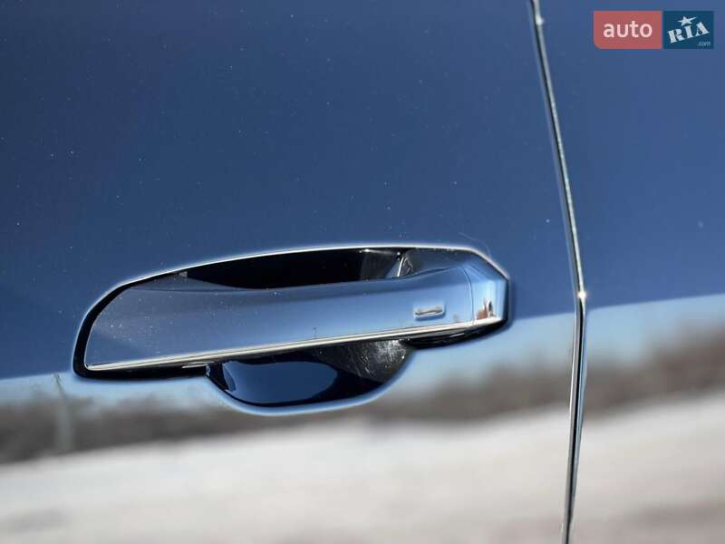 Внедорожник / Кроссовер Audi e-tron 2023 в Киеве фото 34 Внедорожник / Кроссовер Audi e-tron 2023 в Киеве