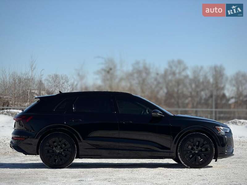 Внедорожник / Кроссовер Audi e-tron 2023 в Киеве фото 31 Внедорожник / Кроссовер Audi e-tron 2023 в Киеве
