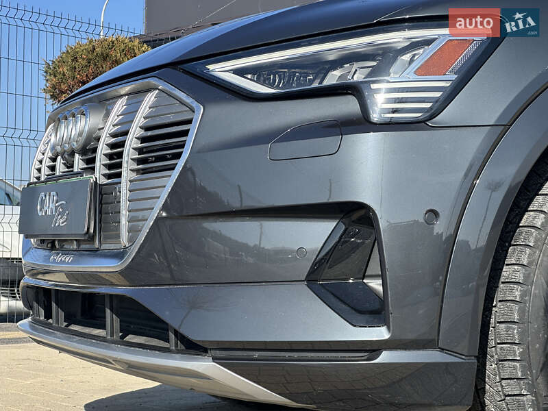 Внедорожник / Кроссовер Audi e-tron 2020 в Львове фото 7 Внедорожник / Кроссовер Audi e-tron 2020 в Львове