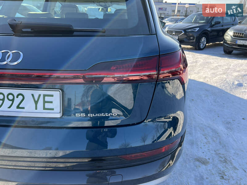 Позашляховик / Кросовер Audi e-tron 2020 в Києві