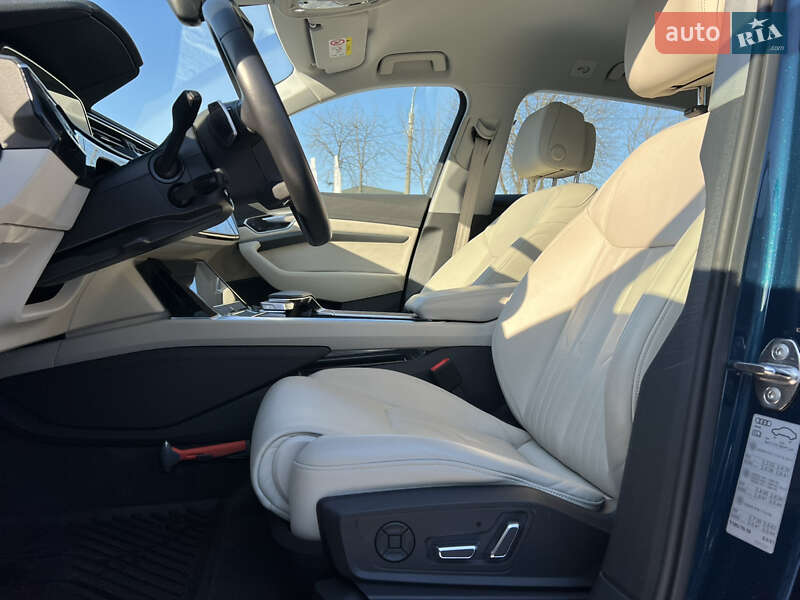 Позашляховик / Кросовер Audi e-tron 2020 в Києві