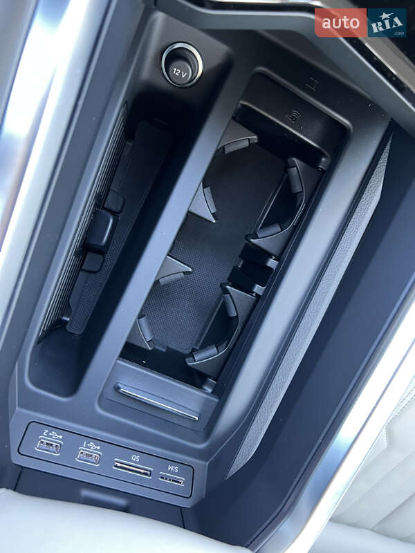 Позашляховик / Кросовер Audi e-tron 2020 в Києві