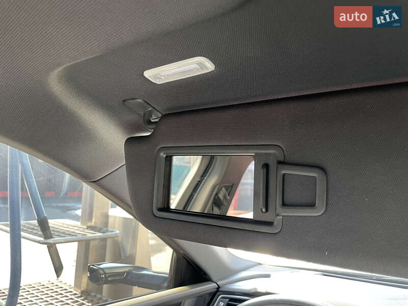 Позашляховик / Кросовер Audi e-tron 2022 в Рівному