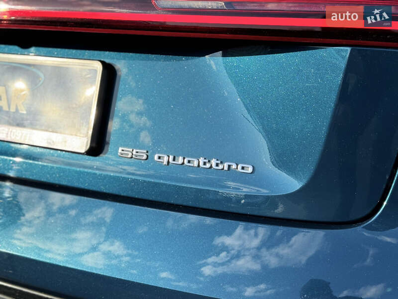 Внедорожник / Кроссовер Audi e-tron 2019 в Киеве