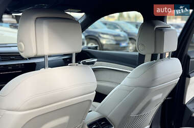 Внедорожник / Кроссовер Audi e-tron 2019 в Киеве