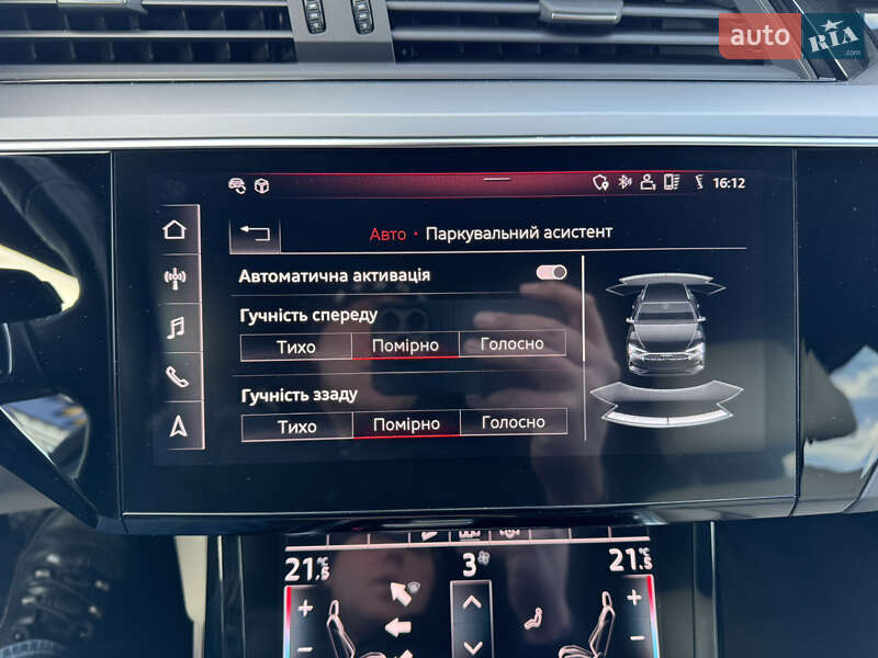 Внедорожник / Кроссовер Audi e-tron 2019 в Киеве