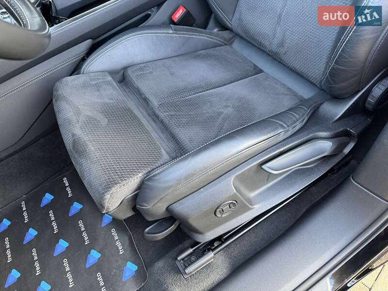 Внедорожник / Кроссовер Audi e-tron 2021 в Ровно