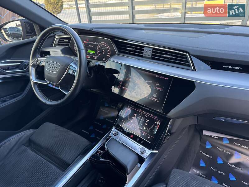 Внедорожник / Кроссовер Audi e-tron 2021 в Ровно