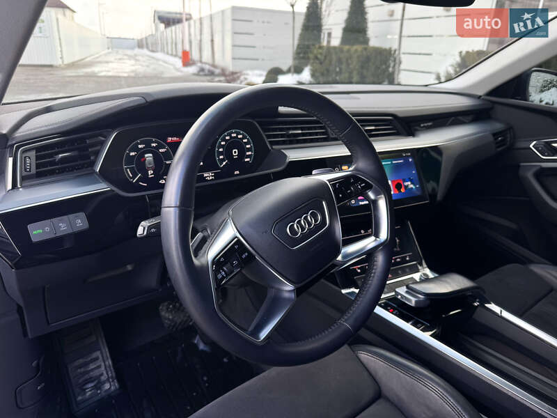 Внедорожник / Кроссовер Audi e-tron 2020 в Виннице