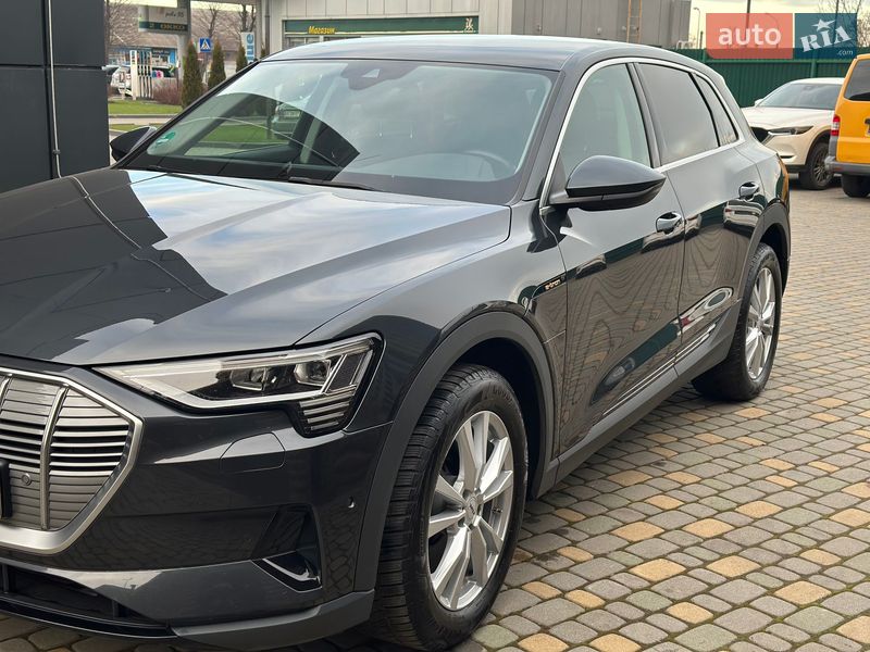 Внедорожник / Кроссовер Audi e-tron 2021 в Львове фото 3 Внедорожник / Кроссовер Audi e-tron 2021 в Львове