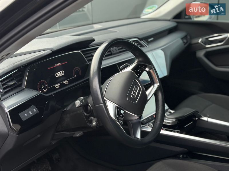 Внедорожник / Кроссовер Audi e-tron 2021 в Львове фото 8 Внедорожник / Кроссовер Audi e-tron 2021 в Львове