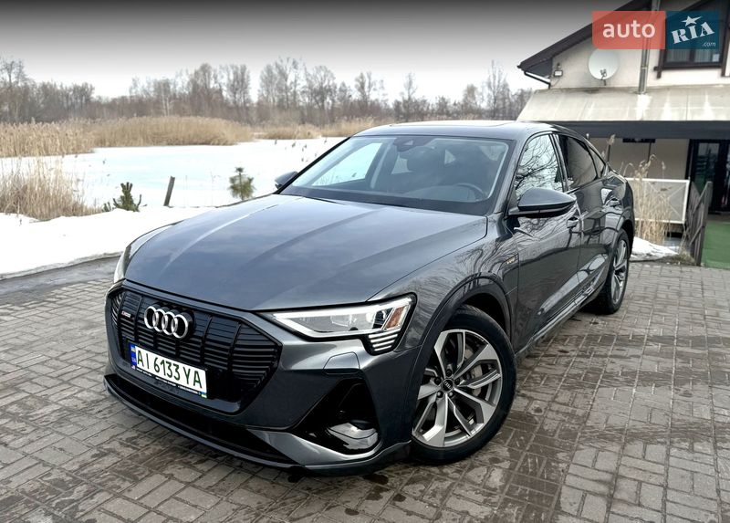 Позашляховик / Кросовер Audi e-tron 2020 в Переяславі