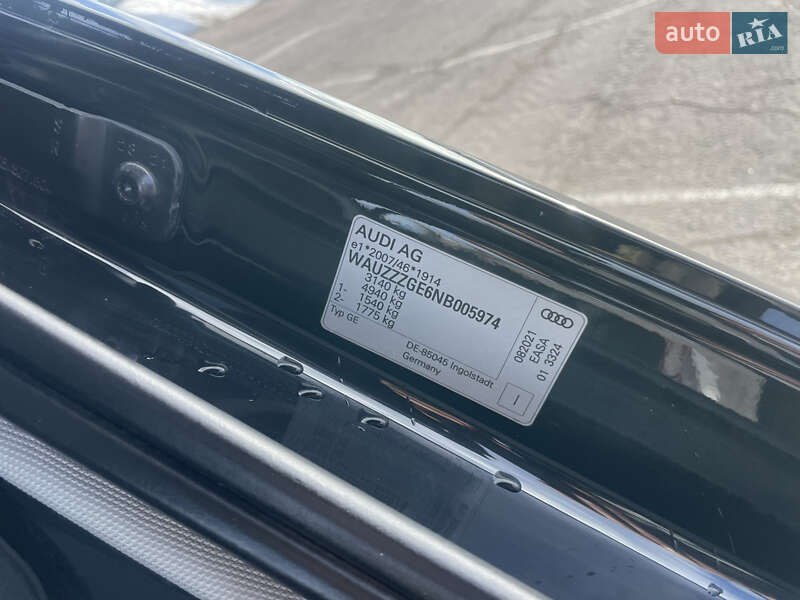 Внедорожник / Кроссовер Audi e-tron 2021 в Ровно