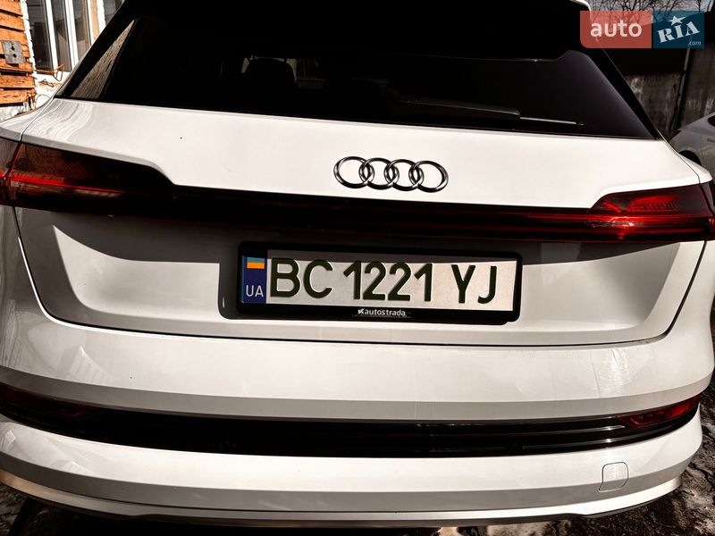 Внедорожник / Кроссовер Audi e-tron 2018 в Львове