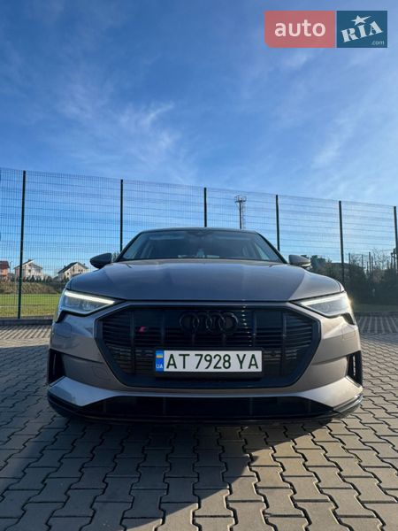 Внедорожник / Кроссовер Audi e-tron 2021 в Ивано-Франковске