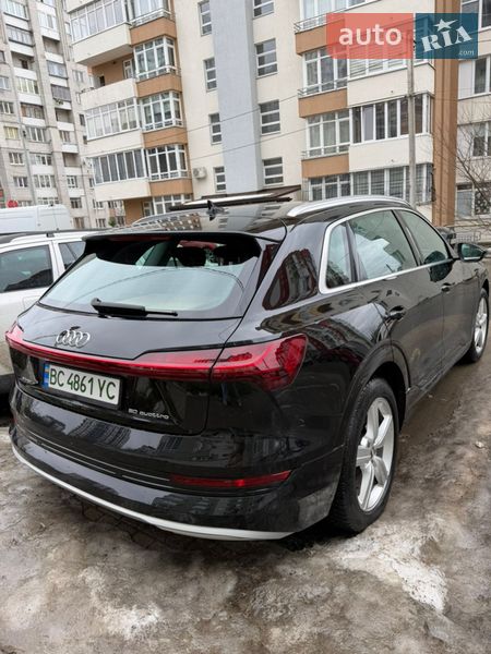 Позашляховик / Кросовер Audi e-tron 2019 в Львові