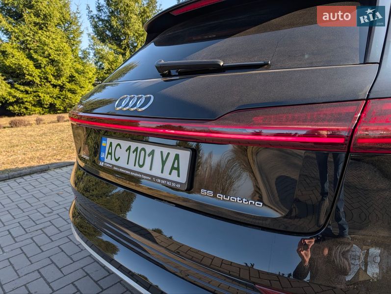 Внедорожник / Кроссовер Audi e-tron 2020 в Нововолынске