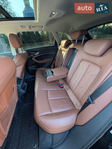 Внедорожник / Кроссовер Audi e-tron 2020 в Нововолынске