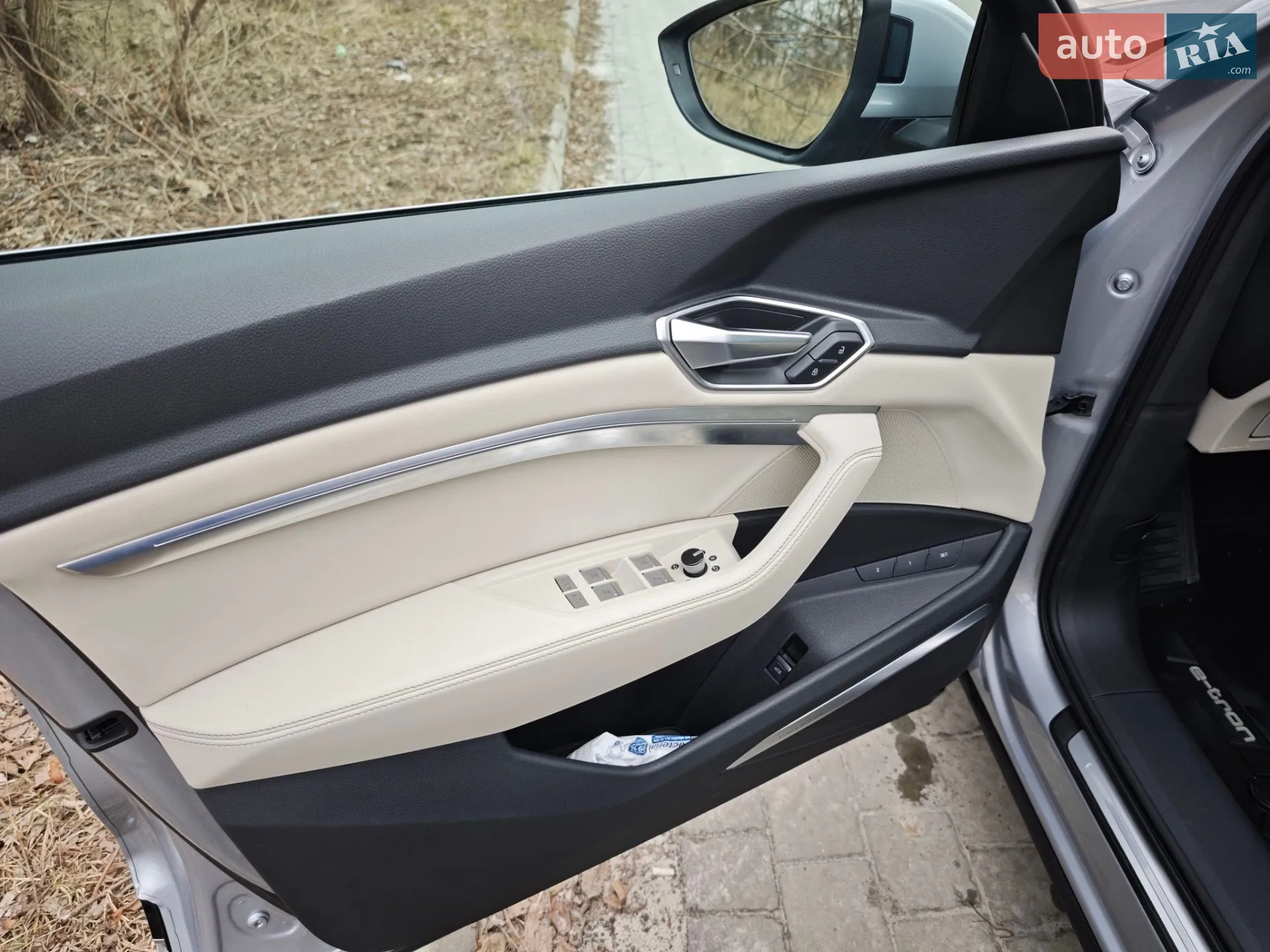 2021 Audi e-tron - мініатюра 13